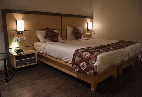 Hotel South Coast Navi Mumbai Esterno foto
